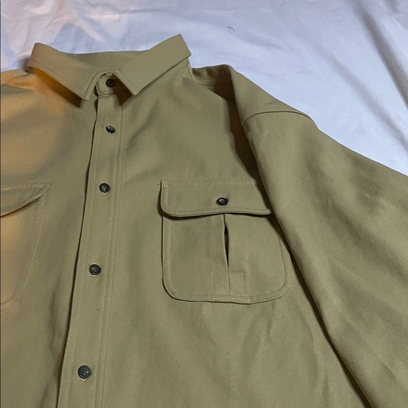 The North Face ButtonDown Shirt - Picture 5 of 10